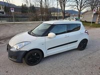 Gebraucht Suzuki Swift Club 90 PS (66 kW) 2012 Weiß Kleinwagen