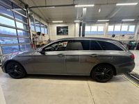 gebraucht Mercedes E220 E220 d 4Matic / Luftfahrwerk / ACC