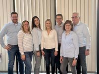 gebraucht Toyota Aygo X "Play / EU-Active" LIEFERUNG KOSTENLOS! 1.5 Hybrid 115PS CVT/AUTOMATIK, 3 Jahre Garantie, 17" Alufelgen, Sitzheizung, Rückfahrkamera, Klimaautomatik, Audiosystem 9" + Smartphone-Integration, Lederlenkrad, ACC, ZV mit Fernbedienung