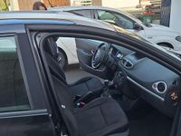 Gebraucht Renault Clio GrandTour Dynamique 103 PS (75 kW) 2011 Schwarz Kombi