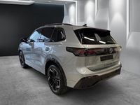 Neu VW Tiguan Sport 204 PS (150 kW) 2025 Silber  metallic SUV