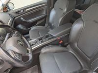 Gebraucht Renault Mégane GrandTour Bose Edition 132 PS (97 kW) 2017 Blau Kombi