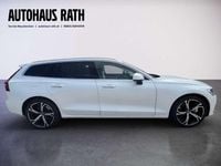 gebraucht Volvo V60 Plus T6 AWD Plug-in Hybrid Elektrisch/Benzin Bright