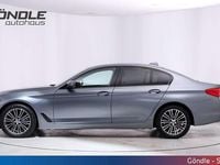 Gebraucht BMW 520 Sport Line 190 PS (139 kW) 2019 Blau Limousine