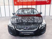 gebraucht Volvo V60 D2 Momentum Navi