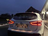 gebraucht Nissan Qashqai 1,5 dCi Tekna Aut.