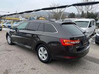 gebraucht Skoda Superb Kombi 20 TDI Ambition Navi-Kamera-Carplay