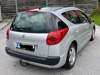 gebraucht Peugeot 207 207Ö3 1,4 16VVTi Ö3