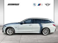 Gebraucht BMW 330 M Sport 184 PS (135 kW) 2022 Grau Kombi