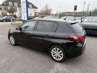 gebraucht Peugeot 308 1,2 PureTech 110 Style S&S