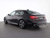 Gebraucht BMW 740 M Sport 320 PS (235 kW) 2018 Almandinbraun Limousine