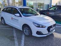 gebraucht Hyundai i30 Kombi DieselCW 16 CRDi Level 3