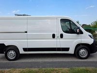 Gebraucht Peugeot Boxer 140 PS (102 kW) 2021 Weiß Van