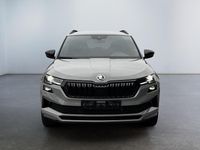 gebraucht Skoda Karoq 1,5 TSI DSG Sportline 2ZKlima Canton Anhängerkupplung Totewinkel Assistent 2 x Einparkhilfe Kamera 19 Zoll Felgen adaptiver Tempomat 4x Sitzheizung 5J Garantie