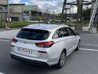 gebraucht Hyundai i30 CW 10 T-GDI Start/Stopp Premium