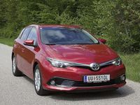 gebraucht Toyota Auris Auris133 dVVT-i Active Active