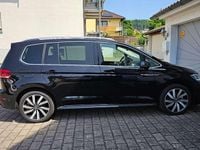 Gebraucht VW Touran Highline 150 PS (110 kW) 2023 Schwarz Van / Kleinbus
