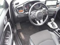 Gebraucht Kia Ceed Sportswagon Gold 136 PS (100 kW) 2021 Weiß Kombi