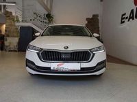 gebraucht Skoda Octavia 2,0TDI DSG *STYLE *HUD *ASSISTENZ *LEASING Style