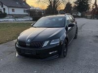 gebraucht Skoda Octavia Combi 20 TDI Style Limited DSG