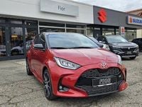 Gebraucht Toyota Yaris Hybrid Sport 131 PS (96 kW) 2024 Rot Limousine