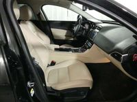 gebraucht Jaguar XE 20d Prestige Aut. Navi| Auto Stahl Wien 23