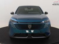 Neu Peugeot 3008 Allure 136 PS (100 kW) 2025 Blau SUV