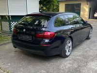 gebraucht BMW 530 d xDrive Österreich-Paket M-Paket Touring Aut.