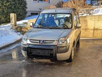 gebraucht Peugeot Partner Family Komfort 1,4 - Benzin