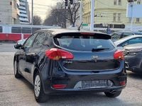 Gebraucht Kia Ceed 101 PS (74 kW) 2016 Schwarz Kleinwagen