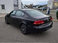 Gebraucht VW Passat Trendline 105 PS (77 kW) 2014 Schwarz Limousine