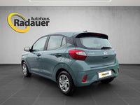 Neu Hyundai i10 63 PS (46 kW) 2025 Grün Kleinwagen