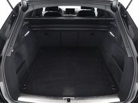 Gebraucht Audi A4 Advanced 204 PS (150 kW) 2021 Schwarz  metallic Kombi