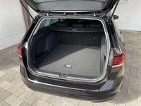 Gebraucht VW Passat Business 150 PS (110 kW) 2024 Schwarz Kombi