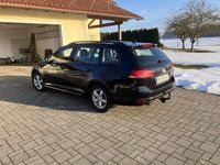 Gebraucht VW Golf VII 105 PS (77 kW) 2014 Schwarz Kombi