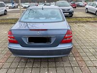 gebraucht Mercedes E220 Avantgarde CDI Aut.