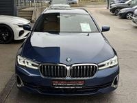 Gebraucht BMW 530e Luxury Line 184 PS (135 kW) 2021 Blau Kombi