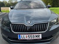 gebraucht Skoda Superb Kombi 20 TDI Style DSG