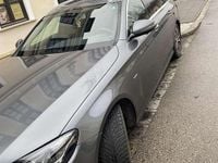 Gebraucht Mercedes E220 Avantgarde 194 PS (142 kW) 2019 Grau Kombi