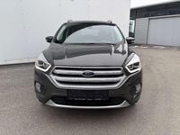 Gebraucht Ford Kuga Titanium 182 PS (133 kW) 2017 Grau SUV