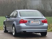 Gebraucht BMW 316 122 PS (89 kW) 2009 Blau Limousine