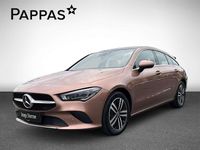 Gebraucht Mercedes CLA200 Shooting Brake 150 PS (110 kW) 2023 Gold Kombi