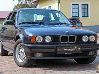 Gebraucht BMW 525 116 PS (85 kW) 1992 Grau Limousine