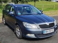 Gebraucht Skoda Octavia Elegance 105 PS (77 kW) 2010 Kombi