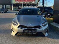 gebraucht Kia Ceed Sportswagon Ceed SW / cee'd SW 1,6 CRDi SCR ISG Silber 48V Silber