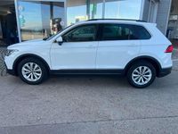 Gebraucht VW Tiguan Life 150 PS (110 kW) 2022 Weiss  normal SUV