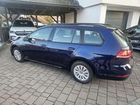 Gebraucht VW Golf VII 116 PS (85 kW) 2020 Blau Kombi
