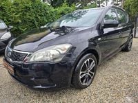 Gebraucht Kia Ceed Sportswagon 90 PS (66 kW) 2011 Schwarz Kombi
