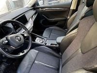 gebraucht Skoda Octavia Combi 2,0 TDI Premium DSG