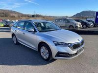 gebraucht Skoda Octavia Octavia Combi 2,0 TDI 4x4DSG Ambition